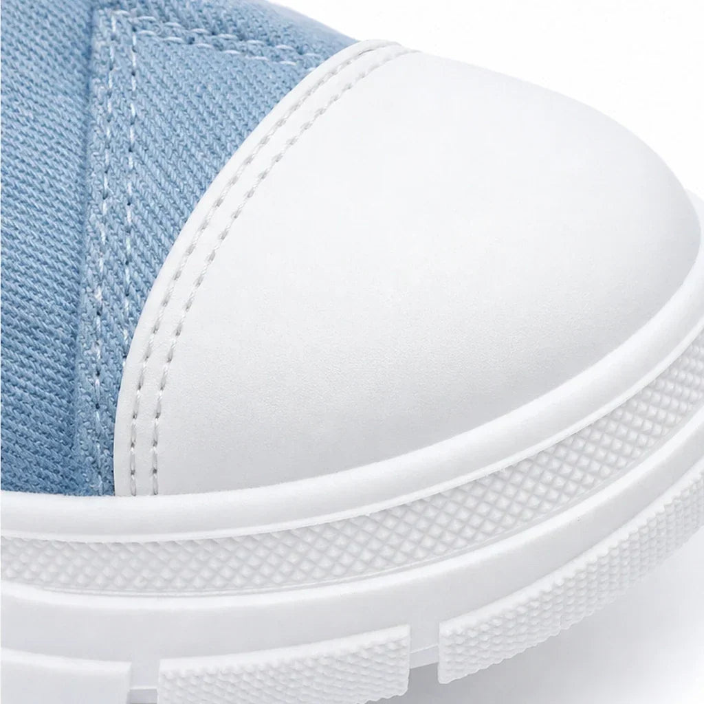 Breezara – Lace-Up Platform Sneaker Boots