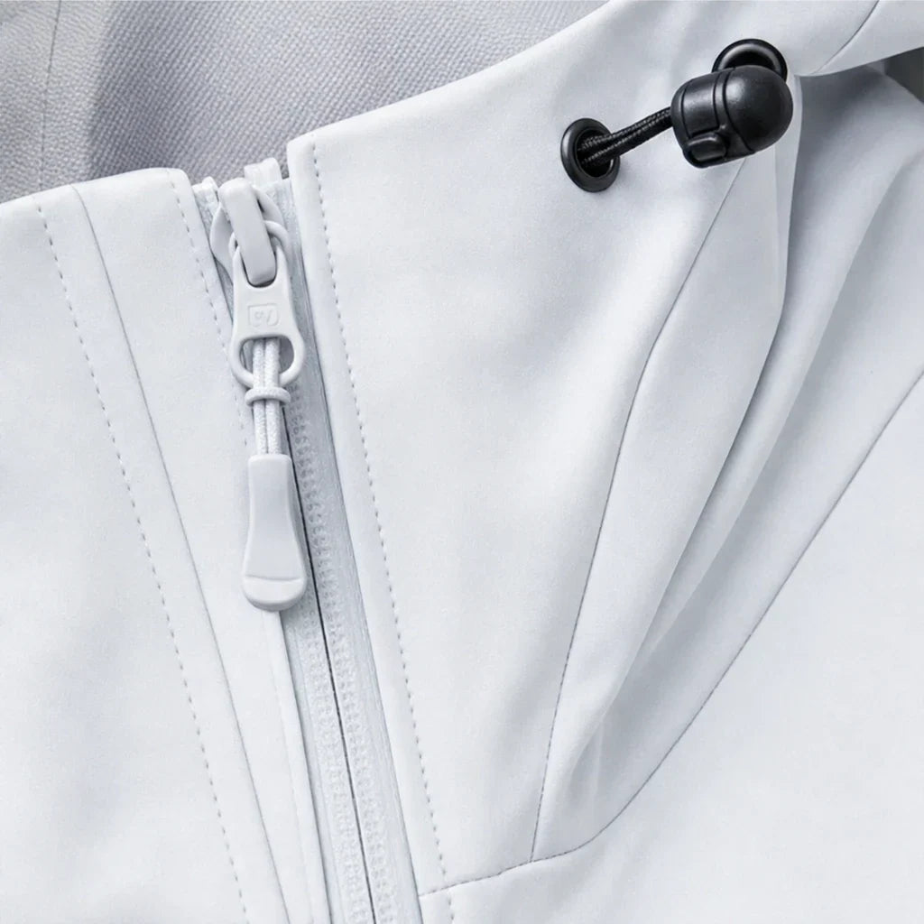 Trailform – Water-Repellent Hooded Softshell Jacket