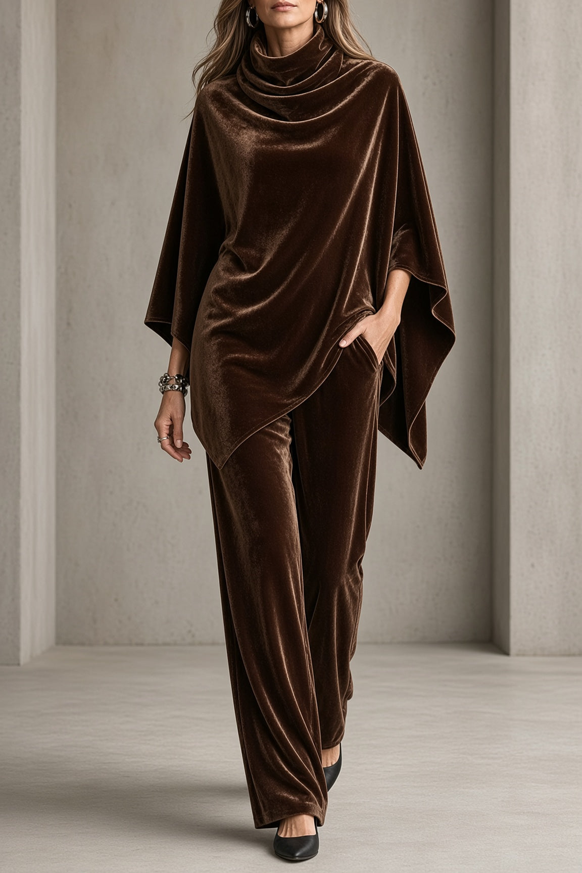 Monica | Velvet Poncho & Pants Set
