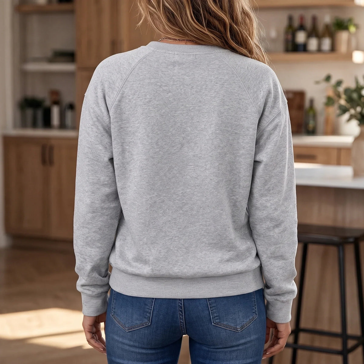 Vella – Split V-Neck Casual Sweatshirt