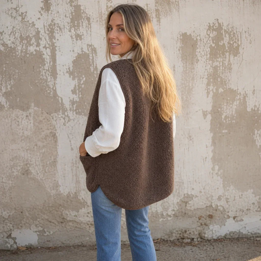 Autumna – Fleece-Look Button-Front Pocket Vest