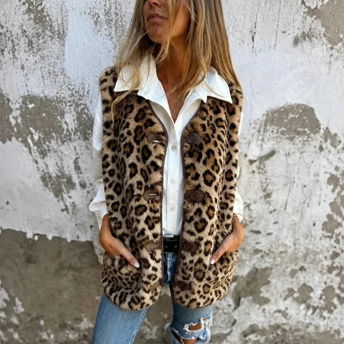 Autumna – Fleece-Look Button-Front Pocket Vest
